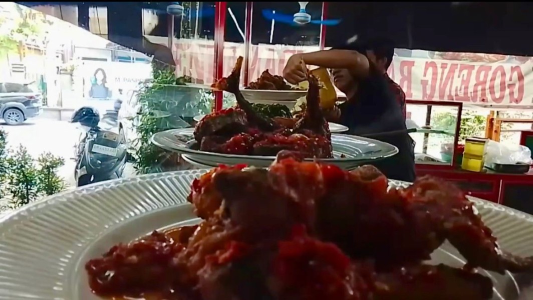 Pemilik Rumah Makan Keluhkan Masih Mahalnya Harga Cabai