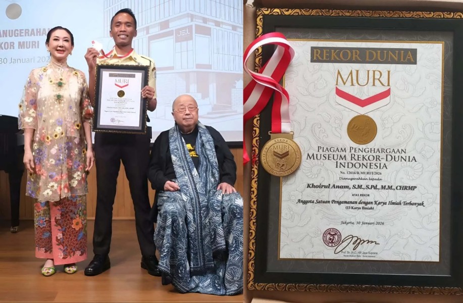 Satpam Khoirul Anam Pecahkan Rekor MURI Kategori Karya Ilmiah Terbanyak