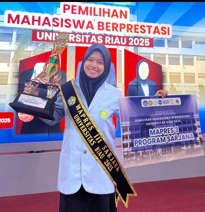 Ade Puspita Ningsih: Jadilah Mahasiswa yang Memberi Solusi dan Menebarkan Inspirasi
