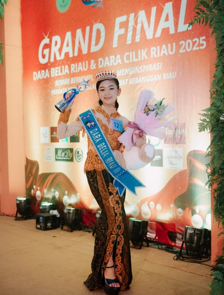 Siswi Santa Maria Raih Juara 3 Dalam Ajang Dara Belia Riau 2025