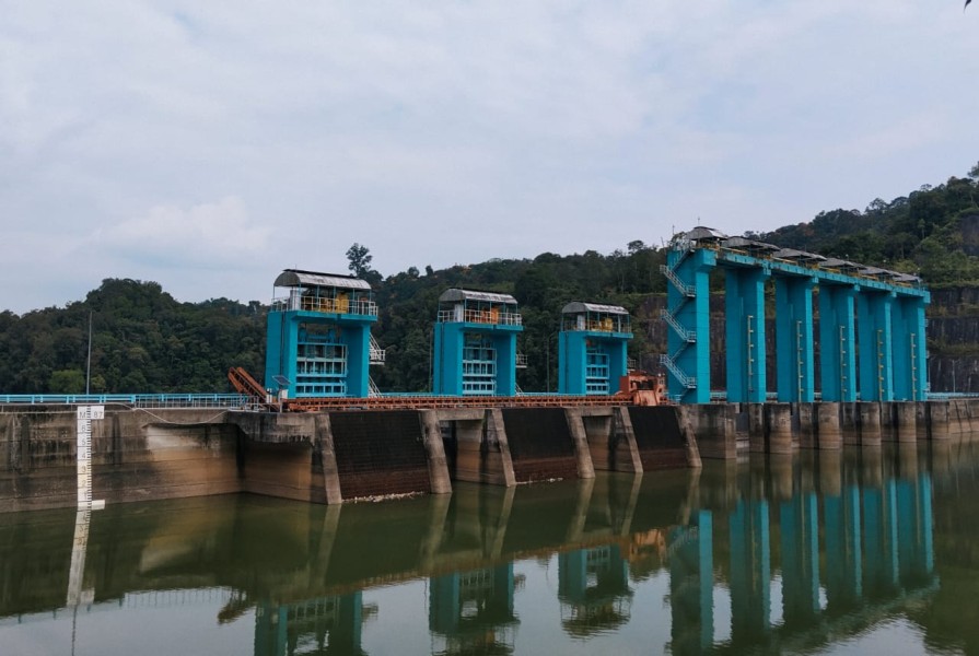 Pagi Ini, Elevasi Waduk PLTA Koto Panjang Turun Lagi