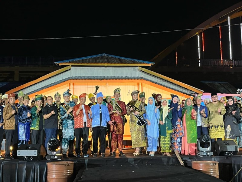 Gusti Ridha dan Folar Aprilia Terpilih jadi Bujang dan Dara Kota Pekanbaru