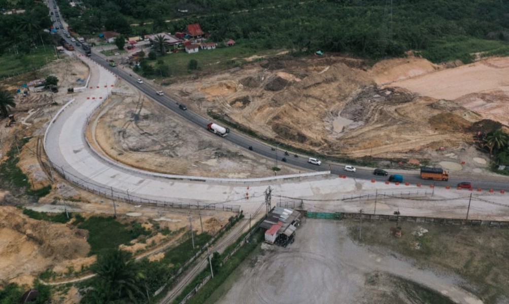 Jembatan Overpass Tol Lingkar Pekanbaru Mulai Dibangun, Lalu Lintas KM 17+500 Dialihkan