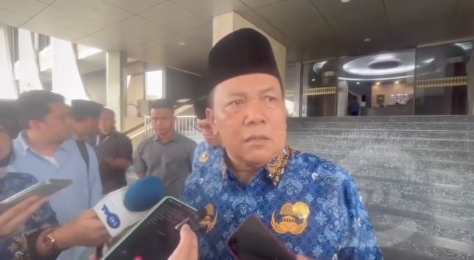 Zulfahmi Gantikan Thomas Larfo Menjabat Plt Kadis PUPR-PKPP