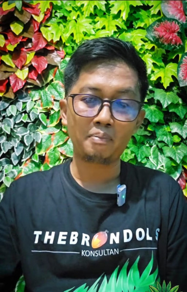 Petani Harus Tahu, Ini Dia Rahasia Kandungan Pupuk jika Ingin Tingkatkan Produksi Kelapa Sawit