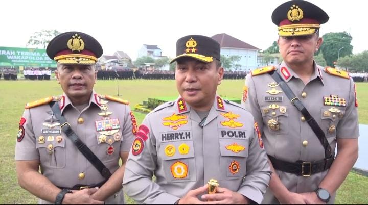 Brigjen Hengki Resmi Nahkodai Orang Dua di Polda Riau