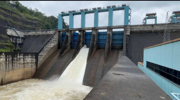 Elevasi Waduk Koto Panjang Naik, Warga Pinggiran Sungai Diminta Waspada!