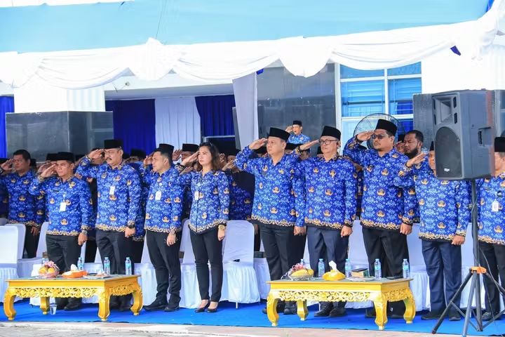 Wawako Pekanbaru Dorong ASN Tingkatkan Pelayanan ke Masyarakat