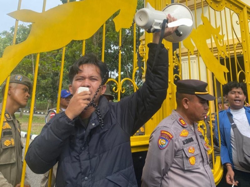 KUA-PPAS 2027 Jadi Ujian Janji Beasiswa Mahasiswa Kampar