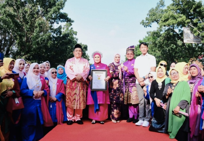 Pemecahan Rekor Tari Zapin Kebangkitan Budaya Melayu di Riau