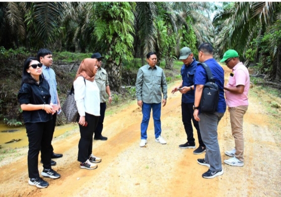 Tim Menko Polhukam RI Tinjau Tanah Ulayat Persukuan Piliang Ganting