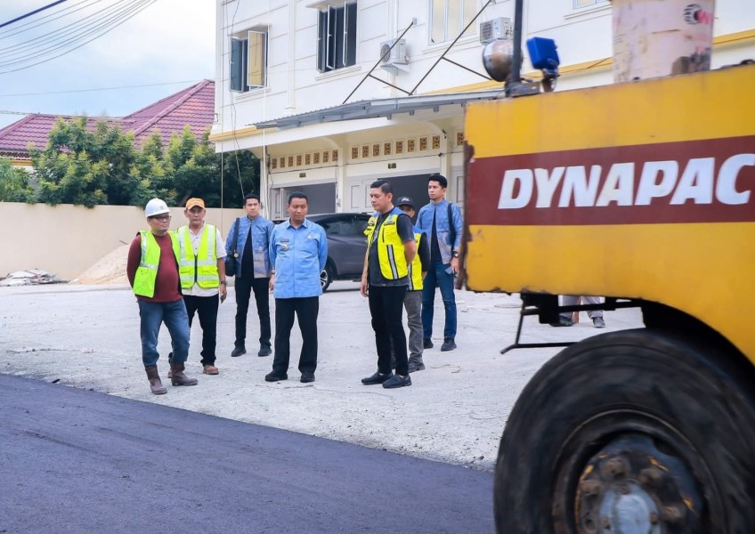 Jelang Akhir Tahun, Sudah 21 Ruas Jalan Rusak yang Diaspal Ulang