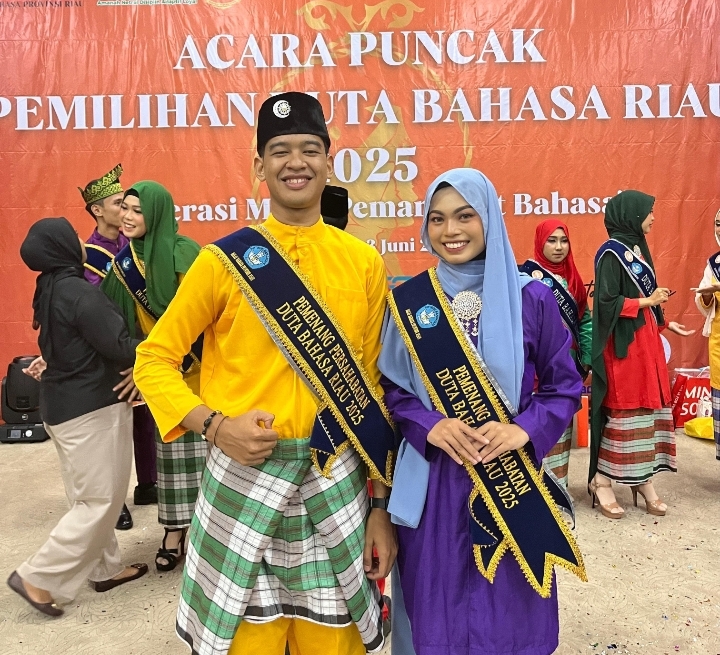 Aksinya yang Menginspirasi buat Fajri Ahmad Syafril Diganjar Gelar Persahabatan Putra Duta Bahasa Riau 2025