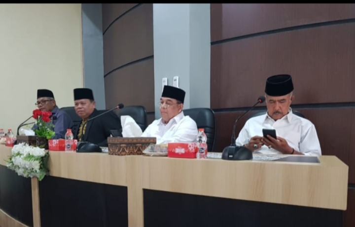 Usai Silahturahmi dengan Ribuan Relawan, Pasangan Balon Walikota Edy Nasution-Dastriani Bibra Kunjungi MUI Riau